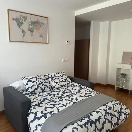 En Con Garaje Y Wifi Lejlighed *