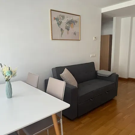 En Con Garaje Y Wifi Διαμέρισμα Χιχόν