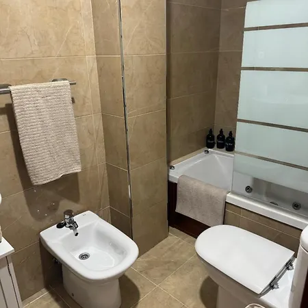Apartment En Con Garaje Y Wifi Gijon