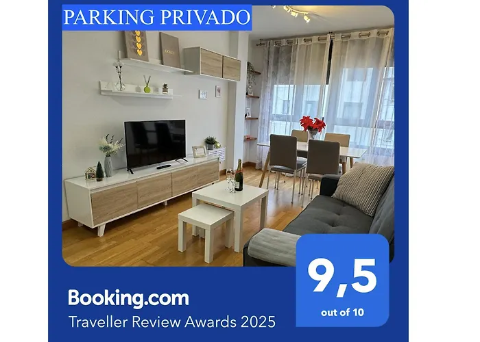 En Con Garaje Y Wifi Χιχόν